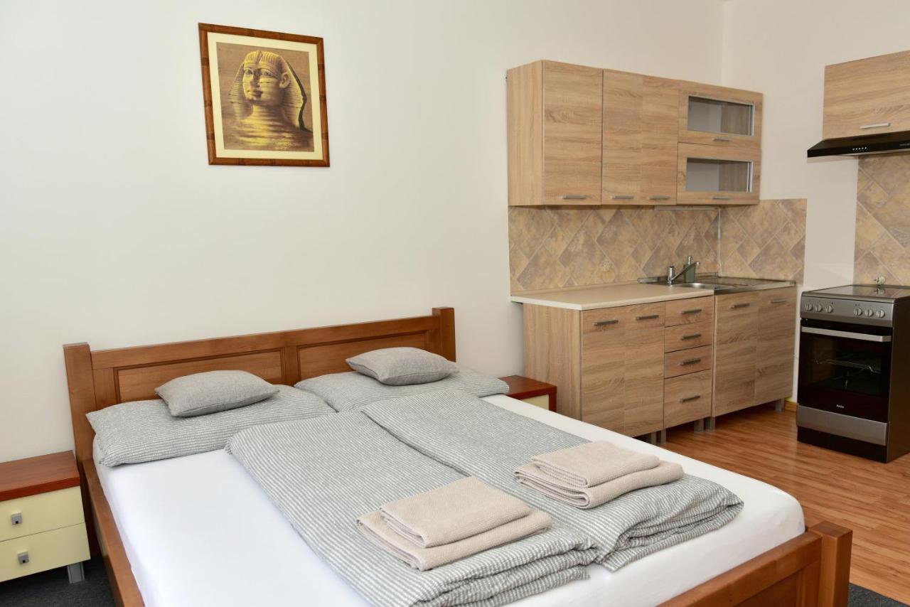 Penzion Oso Vrbov Extérieur photo